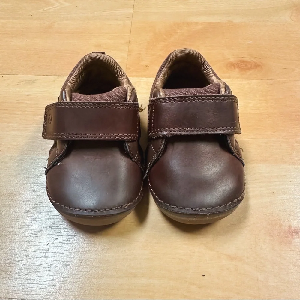 Stride Rite Brown Soft Motion Jodie Sneaker Baby Boy Size 3.5 Wide